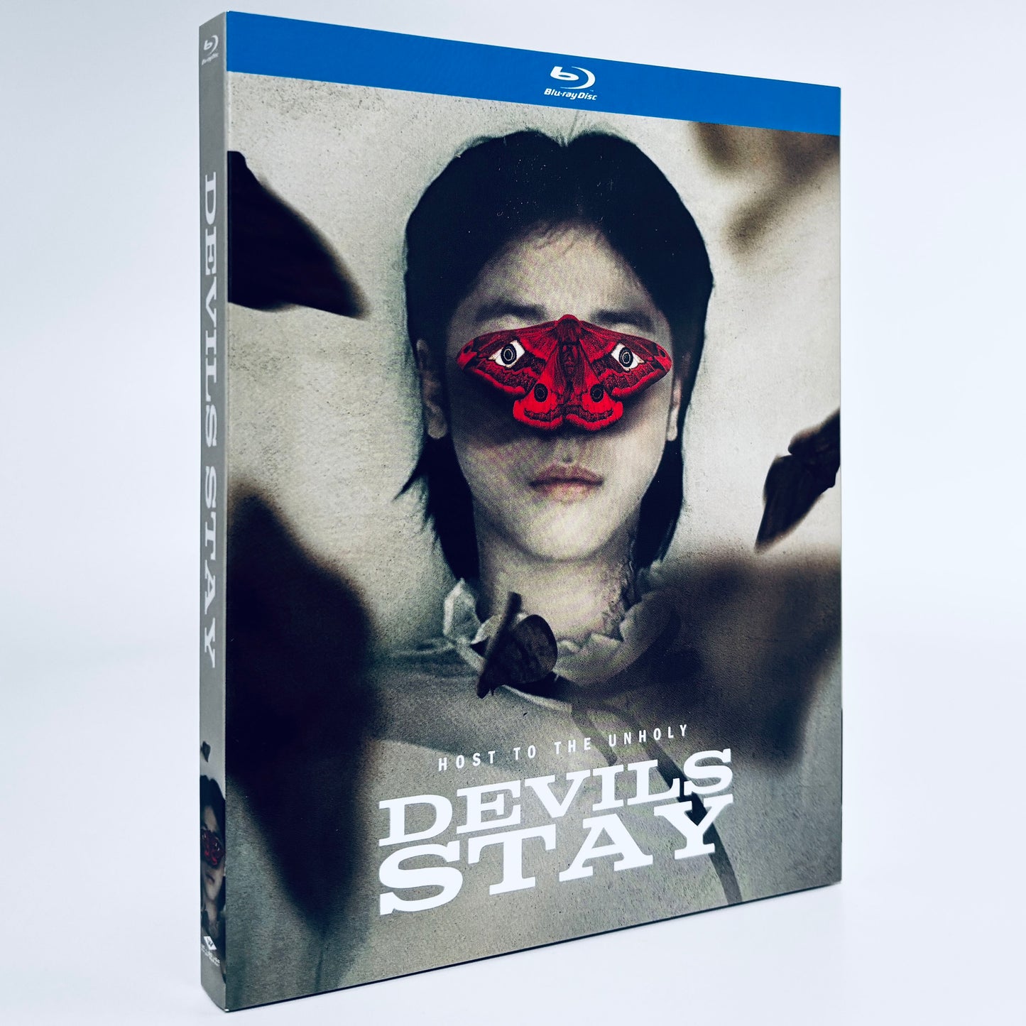 Devils Stay Blu-ray Korean Drama Horror thriller exorcist Well Go USA Devil's