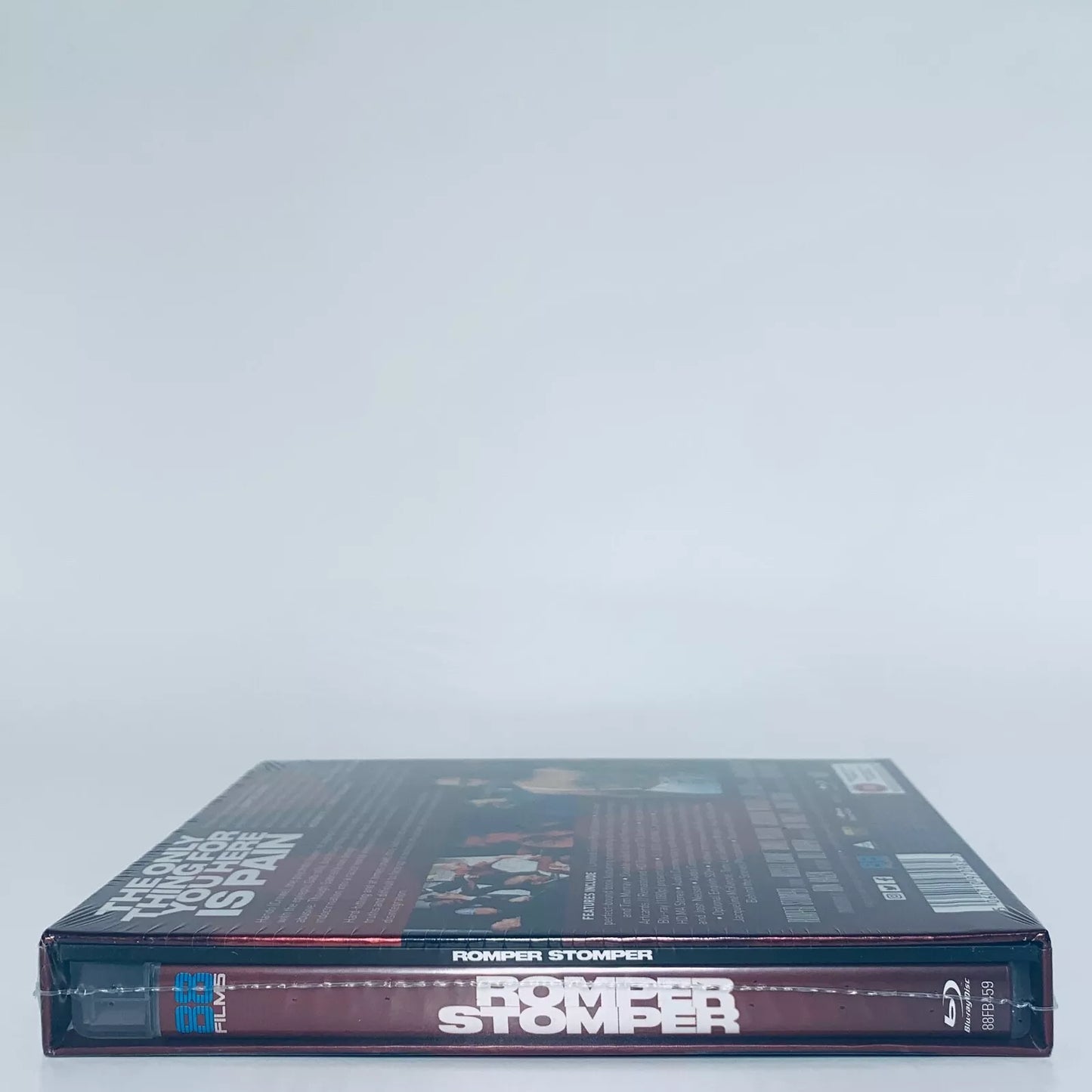 Romper Stomper Deluxe Limited Edition Region B Blu-ray 88 Films UK Russell Crowe